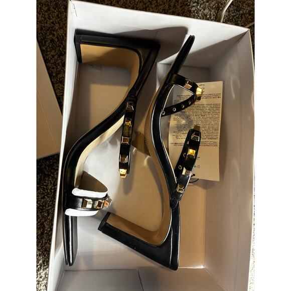 The Drop Black Studded 9.5 Avery Square-Toe Two-Strap Block Heeled Sandal Edgy - Picture 3 of 6